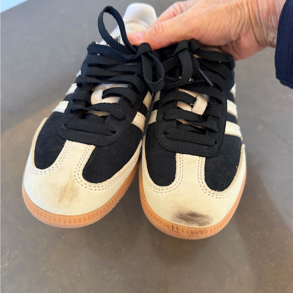 Adidas Samba Black and cream  Shoes - Picture 6 of 6